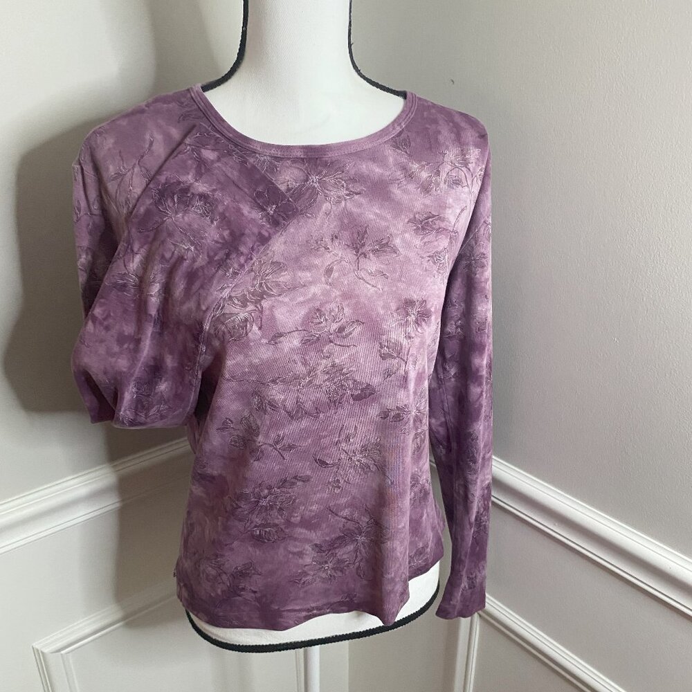 Kim & Cami Graphic Tee size Medium Floral Y2K